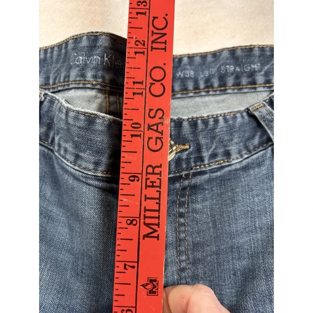 Calvin Klein Jeans Men's 38x28 5 Pockets Stretch Denim Straight Dark Blue Jeans